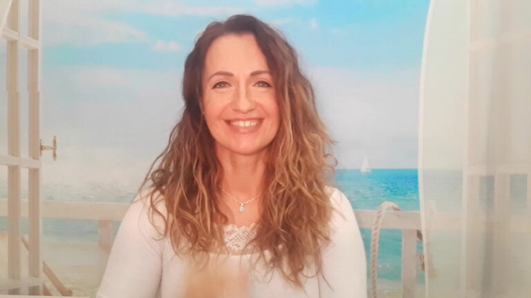 Videó: #4. A lelkedre vagy a tudatos elmédre hallgass?